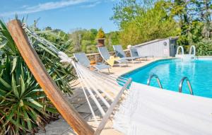 Gorgeous Home In Bosset