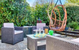 Maisons de vacances Gorgeous Home In Bosset : photos des chambres