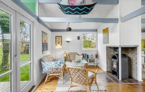 2 Bedroom Gorgeous Home In Stege