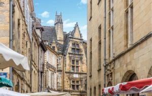 Maisons de vacances Beautiful Home In Sarlat-La-Caneda : photos des chambres
