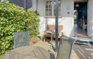 Stunning Apartment In Hornbæk With Wifi