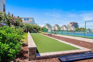 2 bedroom coastal retreat in Sandpiper Cove