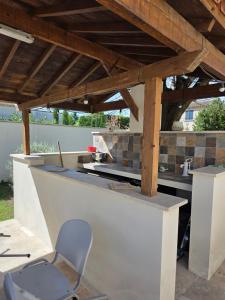 Villas Villa MOOREA pool barbecue PROVENCE : photos des chambres