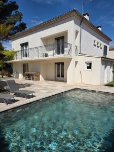 Villas Villa MOOREA pool barbecue PROVENCE : photos des chambres
