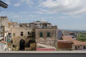 Civico Savoia Apartment