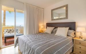 2 Bedroom Cozy Apartment In Manilva