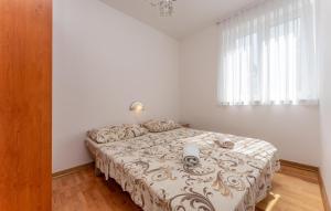 Cozy Apartment In Sveti Filip I Jakov
