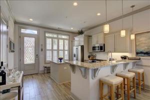 Ocean Cottage 111