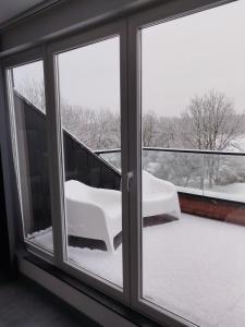 Gîte 4 personnes et 1 bébé avec vue proche de Durbuy - La Roche - 2 terrasses et jardin - Parking gratuit 2 voitures