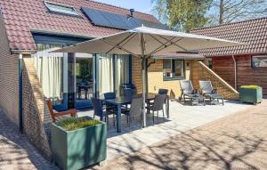 Nice Home In Lauwersoog With Wifi