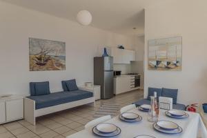 Infinity Blue Villas, Kythnos