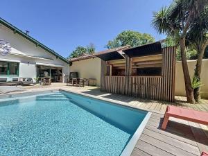 Maison de Ville avec Piscine et Jardin à Bayonne