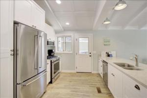 Beachcomber Cottage