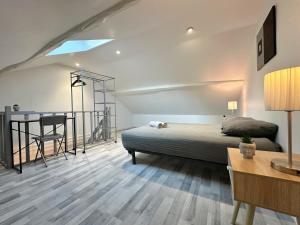 LÉvasion en Bord de Seine