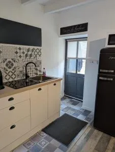 Maisonnette à la campagne - Archigny