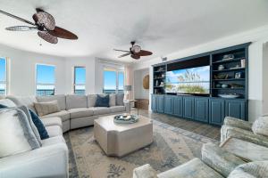 Beach Colony Tower Unit 20A