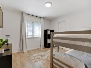 Plano House close to Mckinney and Oak Point Park