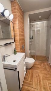 Pink Studio with balcony - self check-in