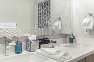 3BR Southwest Modern Haven - Old Town