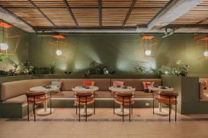 Versus Hotel