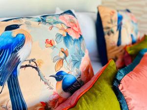 LOOK at the Views - Huddersfield Haven Sleeps 6