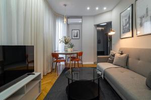 Urban 1BR Loft Residences - Modern Comfort in Bucharest Center