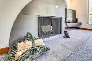 Spacious Top Floor Condo Aspen