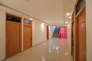 Super Hotel O The silver shore Residency - Indraprast