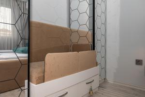 ElenartLux- Cozy Design - Baby Cot - Pets Allowed - Free Parking & Wi-Fi