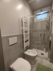 Thats Theatre House-Colosseum Area, Metro A & C