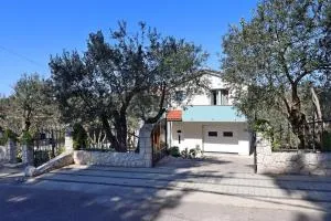 Apartments with a parking space Mundanije, Rab - 21543 - Otok Rab