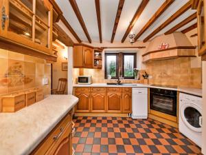 Cozy 3-bedroom holiday home in The Shires
