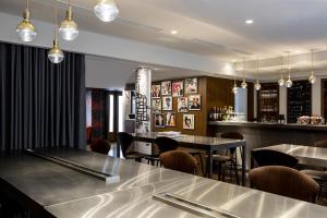 Hotels Le General Hotel : photos des chambres