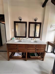 Bently farm retreat Mũi Né-Premium Bungalow-05