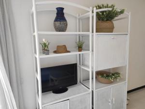 Apartamento en Primera Línea en Miami Playa - ES-9-184