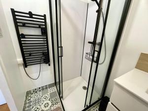 Maisons de vacances Maison renovee 2 chambres, 700m plage, Acces WIFI - FR-1-231-335 : photos des chambres