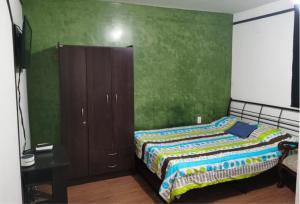 Habitación grande chapinero cerca movistar arena, estadio el campin y galerias