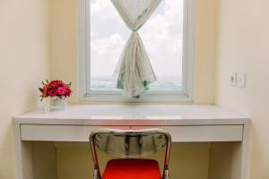 Comfort and Simply Look Studio Room Apartment at B Residence By Travelio