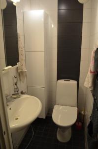 Peaceful triangle near downtown