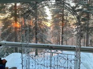 Peaceful triangle near downtown