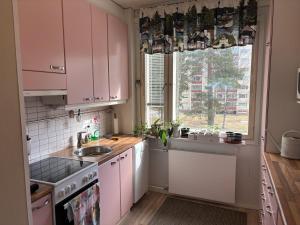 Peaceful triangle near downtown