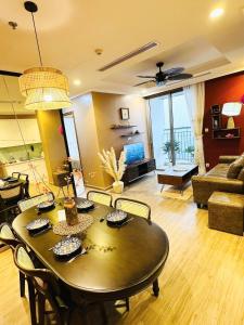 Sky view-Cozy 2 BR-Times City-near Old Quarters