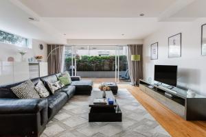 The Dandy - Relaxed Living near St Kilda Beach & CBD