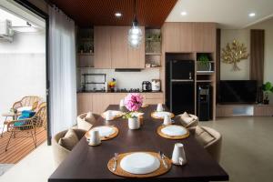 Modern tropical House Villa