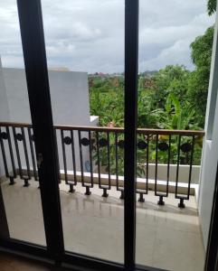 Modern tropical House Villa