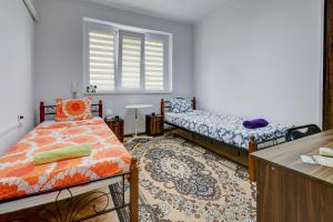 Steady - Guests Rooms