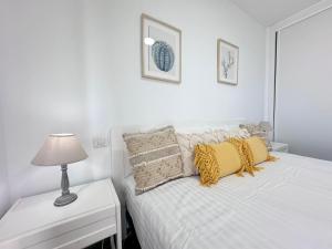 2The Best Location - Las Américas & Parking