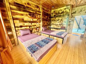 Mr Win homestay