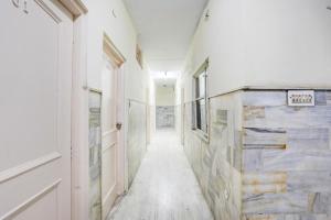 Super Collection O Lashkar Gwalior formerly Hotel Banjara