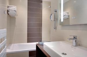 Hotels Hotel & Spa Les Mouettes : photos des chambres